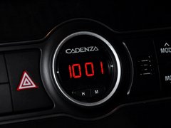 2013款 2.4L自动 商务天窗型 国IV