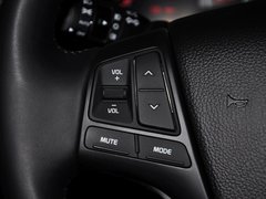 2013款 2.4L自动 商务天窗型 国IV
