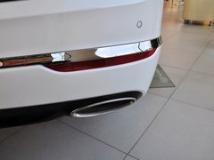 2013款 2.4L自动 商务天窗型 国IV
