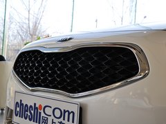 2013款 2.4L自动 商务天窗型 国IV