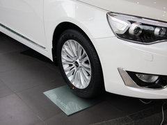 2013款 2.4L 自动 旗舰型 国V