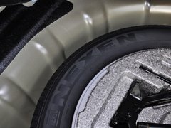 2013款 2.4L 自动 商务天窗型 国V