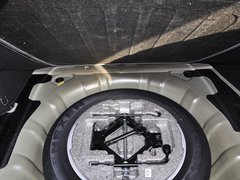 2013款 2.4L 自动 商务天窗型 国V