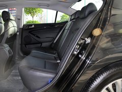 2013款 2.4L 自动 商务天窗型 国V