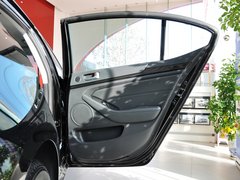 2013款 2.4L 自动 商务天窗型 国V