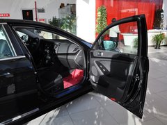 2013款 2.4L 自动 商务天窗型 国V