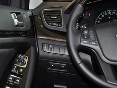 2013款 2.4L 自动 商务天窗型 国V