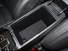 2013款 2.4L 自动 商务天窗型 国V
