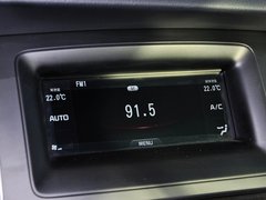 2013款 2.4L 自动 商务天窗型 国V