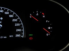 2013款 2.4L 自动 商务天窗型 国V