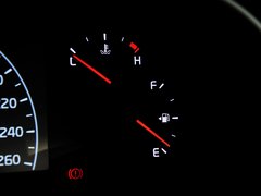 2013款 2.4L 自动 商务天窗型 国V