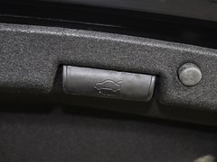 2013款 2.4L 自动 商务天窗型 国V