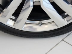 2013款 4.2L 自动 柏秋纳弗洛版