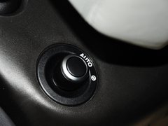 2014款 5.0T 自动 SC锋尚创世版 5座