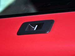 2014款 5.0T 自动 SC锋尚创世版 5座