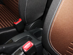2013款 1.6L 手动 酷锐版