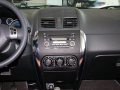 2013款 1.6L 手动 酷锐版