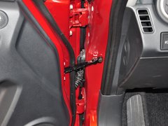2013款 1.6L 自动 酷锐版
