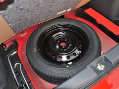 2013款 1.6L 自动 酷锐版