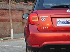 2013款 1.6L 自动 酷锐版