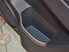 2013款 1.6L 自动 酷锐版