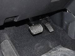 2013款 1.6L 自动 酷锐版
