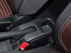 2013款 1.6L 自动 酷锐版
