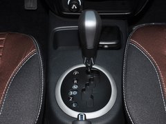 2013款 1.6L 自动 酷锐版