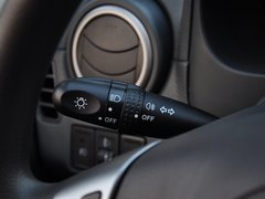 2013款 1.6L 自动 酷锐版