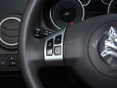 2013款 1.6L 自动 酷锐版