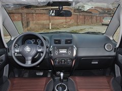 2013款 1.6L 自动 酷锐版