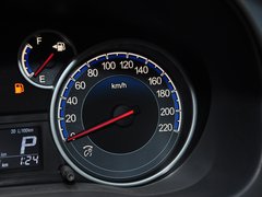 2013款 1.6L 自动 酷锐版