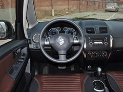 2013款 1.6L 自动 酷锐版