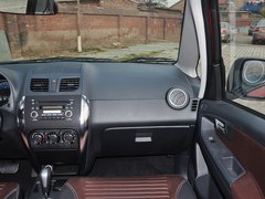 2013款 1.6L 自动 酷锐版
