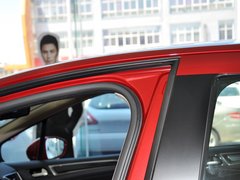 2013款 1.6L 自动 风尚陈坤出色版