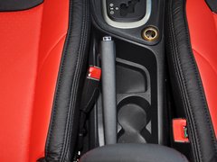 2013款 1.6L 自动 风尚陈坤出色版