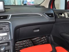 2013款 1.6L 自动 风尚陈坤出色版