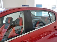 2013款 1.6L 自动 风尚陈坤出色版