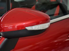 2013款 1.6L 自动 风尚陈坤出色版