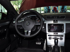 2013款 2.0TSI DSG 尊贵型