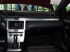 2013款 2.0TSI DSG 尊贵型