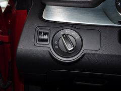 2013款 2.0TSI DSG 尊贵型