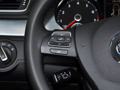 2013款 1.8TSI DSG 尊贵型