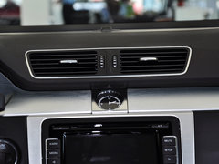 2013款 1.8TSI DSG 尊贵型