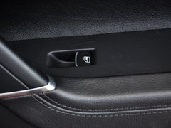 2013款 1.8TSI DSG 尊贵型