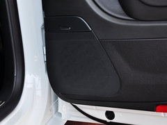 2013款 1.8TSI DSG 尊贵型