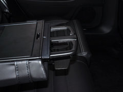 2013款 1.8TSI DSG 尊贵型