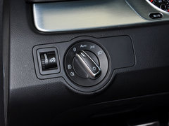 2013款 1.8TSI DSG 尊贵型