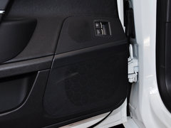 2013款 1.8TSI DSG 尊贵型