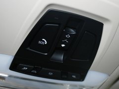 2013款 328i 2.0T 自动 风尚设计套装